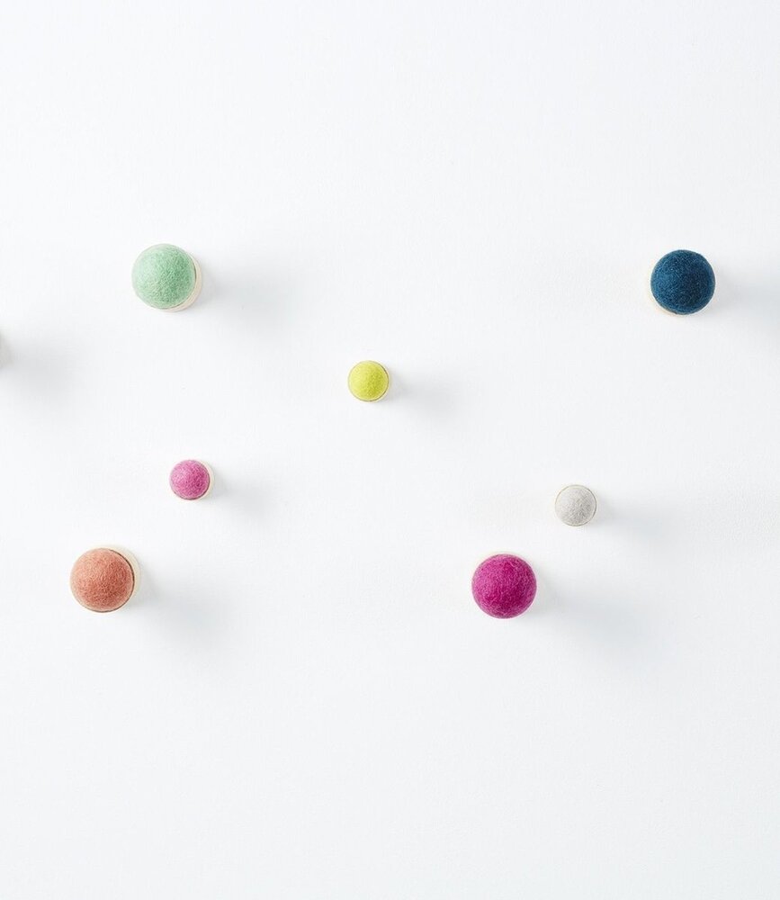 Aveva Aveva WOW Wandknop lichtgrijs Large Aveva Aveva WOW Wandknop lichtgrijs Large