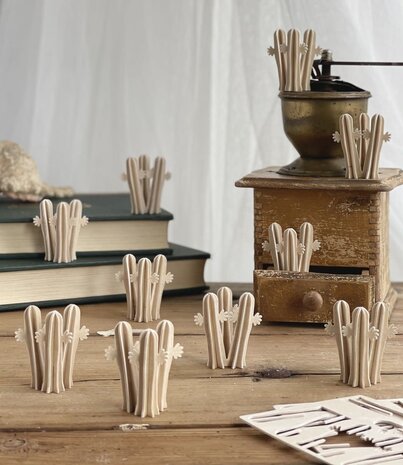 LOVI Lovi Moomin Hattifatteners 5cm - Berkenhout DIY pakketje LOVI Lovi Moomin Hattifatteners 5cm - Berkenhout DIY pakketje