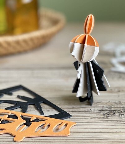 LOVI Lovi Moomin Little My 8cm - Berkenhout DIY pakketje LOVI Lovi Moomin Little My 8cm - Berkenhout DIY pakketje