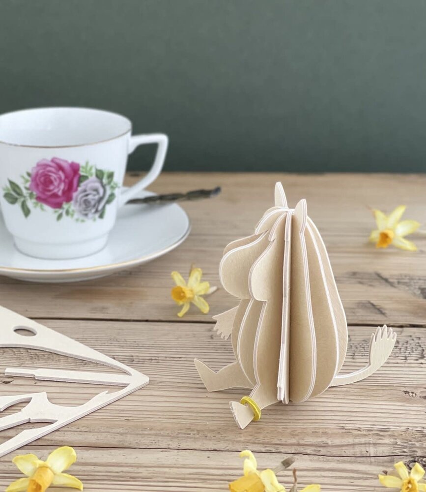 LOVI Lovi Moomin Snorkmaiden 9cm - Berkenhout DIY pakketje LOVI Lovi Moomin Snorkmaiden 9cm - Berkenhout DIY pakketje