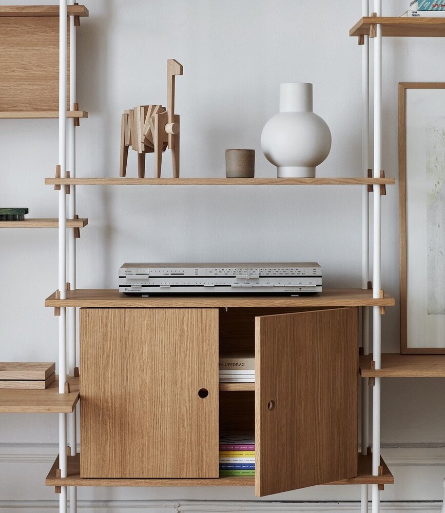 Moebe Moebe Shelving system S.200.3.B (different colour combinations) Moebe Moebe Shelving system S.200.3.B (different colour combinations)