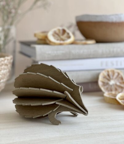 LOVI Lovi Hedgehog birch wood 8cm brown 3D animal DIY kit LOVI Lovi Hedgehog birch wood 8cm brown 3D animal DIY kit