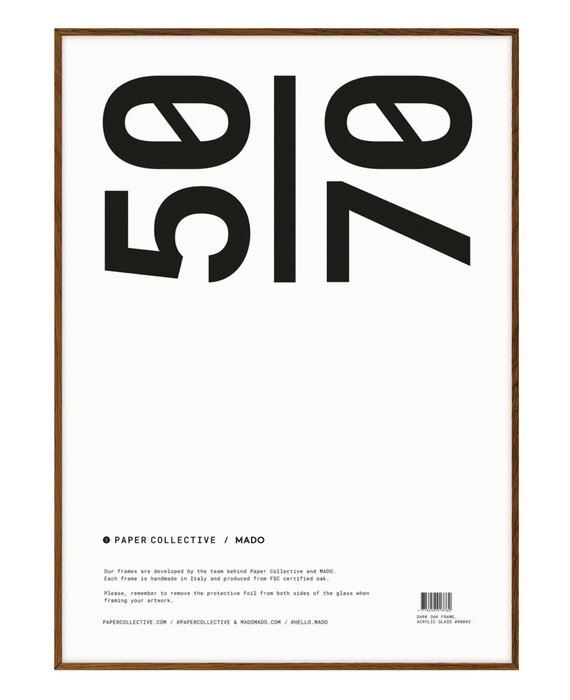 Paper Collective 50x70cm Donker Eiken Fotolijst