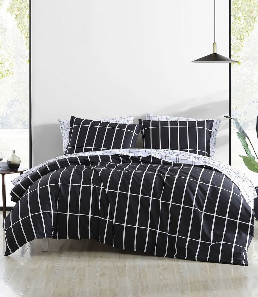 Marimekko Marimekko 240x220cm Dekbedovertrek (excl. kussenslopen) Tiiliskivi zwart Marimekko Marimekko 240x220cm Dekbedovertrek (excl. kussenslopen) Tiiliskivi zwart