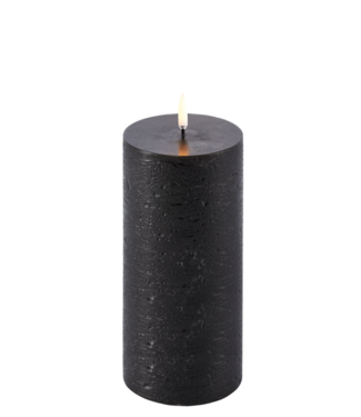 Uyuni Lighting Uyuni Lighting LED pillar candle Ø7.8 x 15cm Forest Black