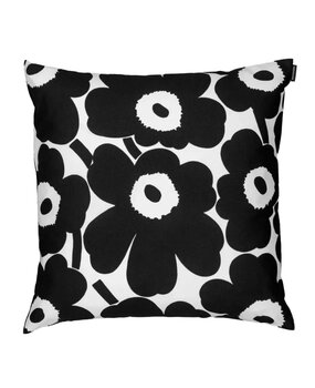 Marimekko Marimekko Pieni Unikko cushion cover 50x50cm black Marimekko Marimekko Pieni Unikko cushion cover 50x50cm black