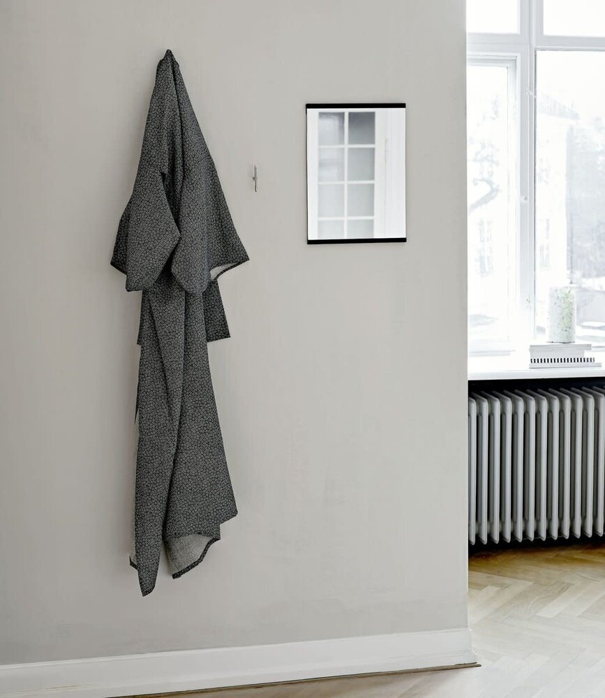 Moebe Moebe Rectangular Wall Mirror 30x40cm Black Moebe Moebe Rectangular Wall Mirror 30x40cm Black