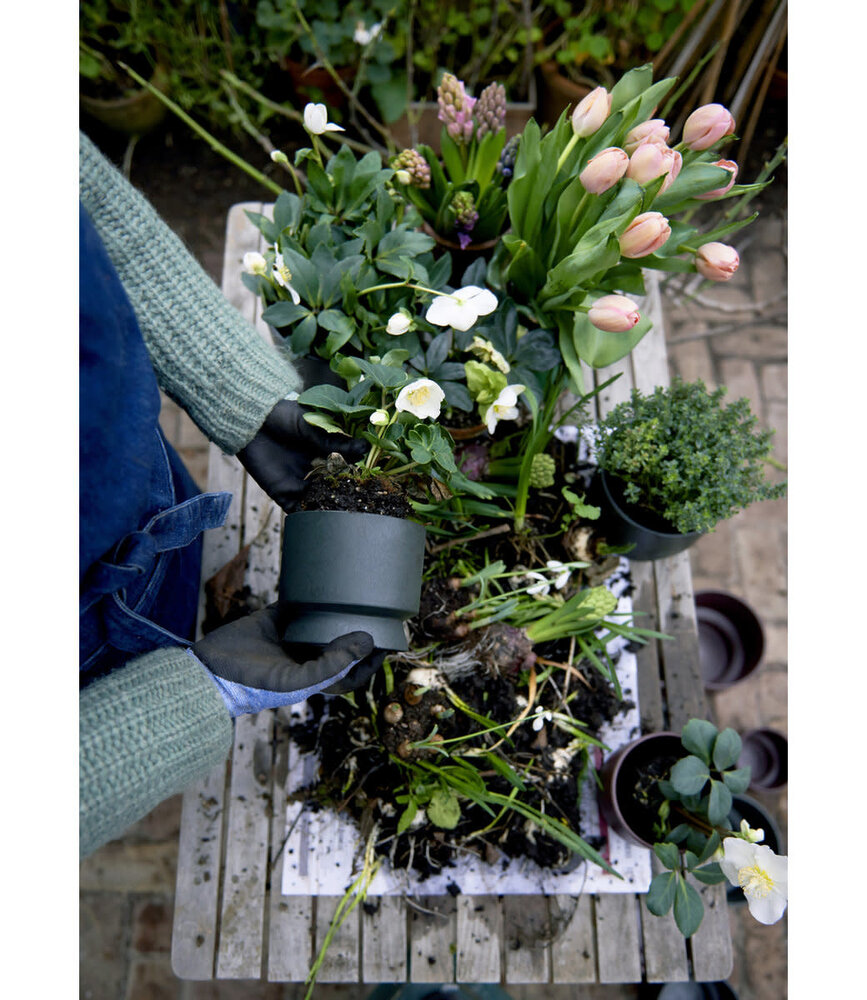 Rosendahl Rosendahl Ro Bloempot 30cm van gerecycled plastic Donkergroen Rosendahl Rosendahl Ro Bloempot 30cm van gerecycled plastic Donkergroen