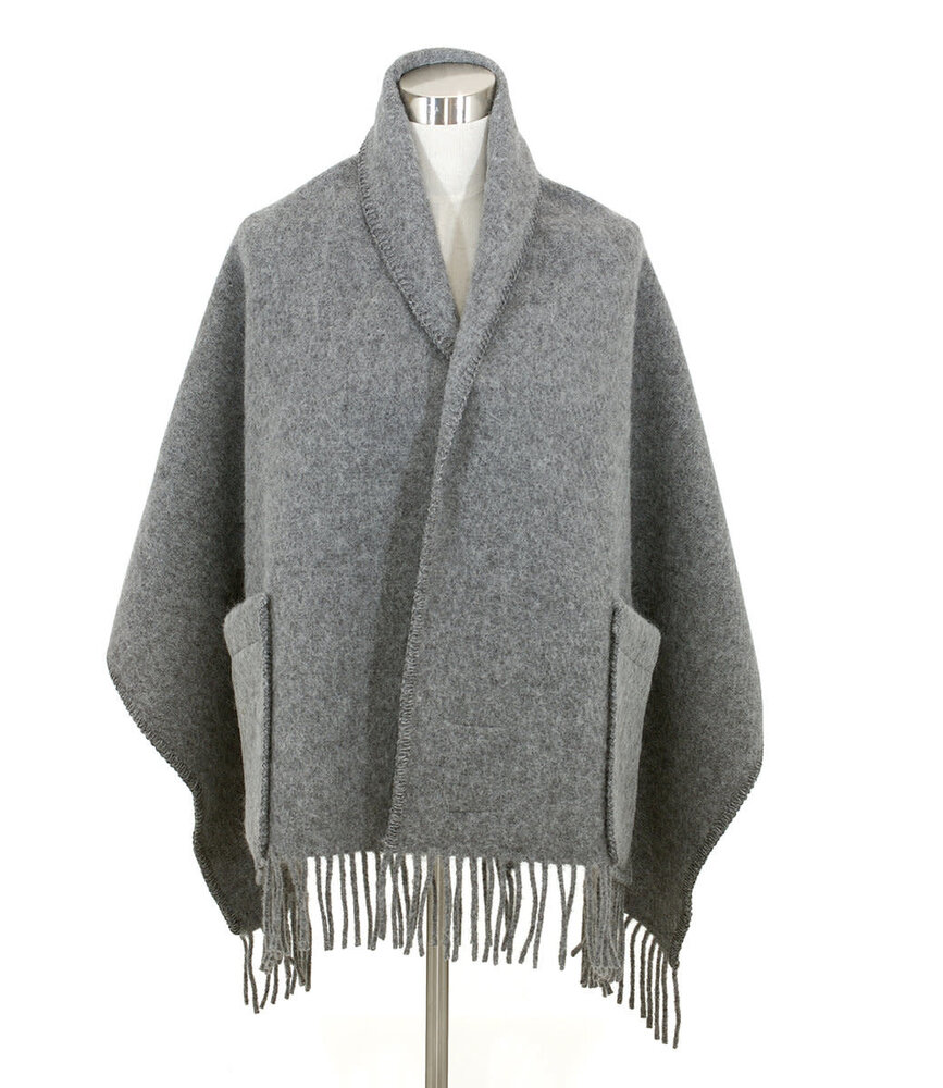 Lapuan Kankurit Lapuan Kankurit Uni wool scarf with pockets 60x170 grey Lapuan Kankurit Lapuan Kankurit Uni wool scarf with pockets 60x170 grey