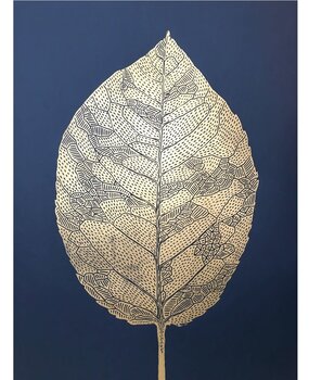 Monika Petersen Monika Petersen 50x70 Lino Print Berkenblad Goud Indigo Monika Petersen Monika Petersen 50x70 Lino Print Berkenblad Goud Indigo