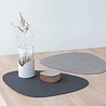 LIND DNA LIND DNA Placemat Curve L Reversible Nupo Recycled Leather Anthracite - Light grey LIND DNA LIND DNA Placemat Curve L Reversible Nupo Recycled Leather Anthracite - Light grey