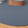 LIND DNA LIND DNA Placemat Curve L Reversible Nupo Recycled Leather Dark Blue - Black LIND DNA LIND DNA Placemat Curve L Reversible Nupo Recycled Leather Dark Blue - Black