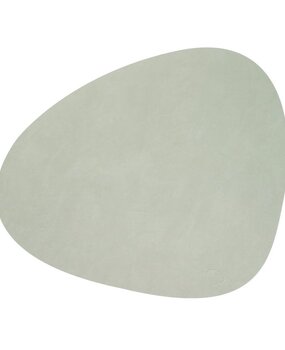 LIND DNA LIND DNA Placemat Curve L Nupo Gerecycled Leer Olive Green LIND DNA LIND DNA Placemat Curve L Nupo Gerecycled Leer Olive Green