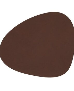 LIND DNA LIND DNA Placemat Curve L Nupo Gerecycled Leer Dark Brown LIND DNA LIND DNA Placemat Curve L Nupo Gerecycled Leer Dark Brown