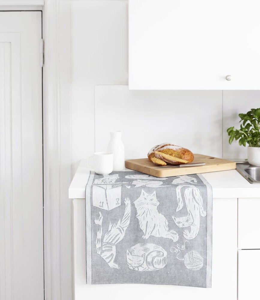 Lapuan Kankurit Lapuan Kankurit Kissanpäivät katten theedoek 46x70cm Zwart Lapuan Kankurit Lapuan Kankurit Kissanpäivät katten theedoek 46x70cm Zwart