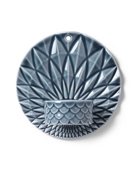 Dottir Nordic Design Dottir wand kandelaar Pipanella Wall Votive Scales midnight Dottir Nordic Design Dottir wand kandelaar Pipanella Wall Votive Scales midnight