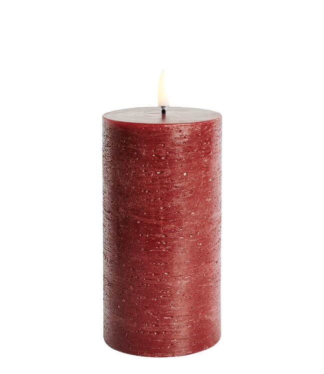 Uyuni Lighting Uyuni Lighting LED pillar candle Ø7.8 x 15cm Rustic Carmine red