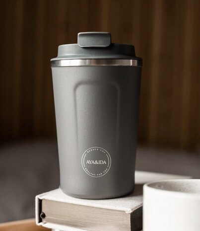AYA & IDA AYA & IDA Cup2go 380 ml Tropisch Groen AYA & IDA AYA & IDA Cup2go 380 ml Tropisch Groen