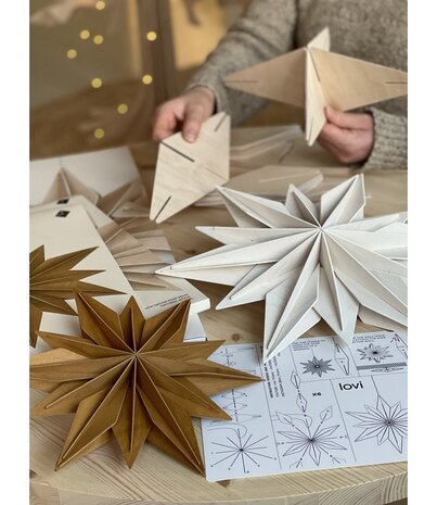 LOVI Lovi Decor Star 36cm Berkenhout naturel 3D DIY pakket LOVI Lovi Decor Star 36cm Berkenhout naturel 3D DIY pakket