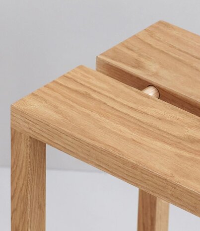 Moebe Moebe Peg Stool oak Moebe Moebe Peg Stool oak