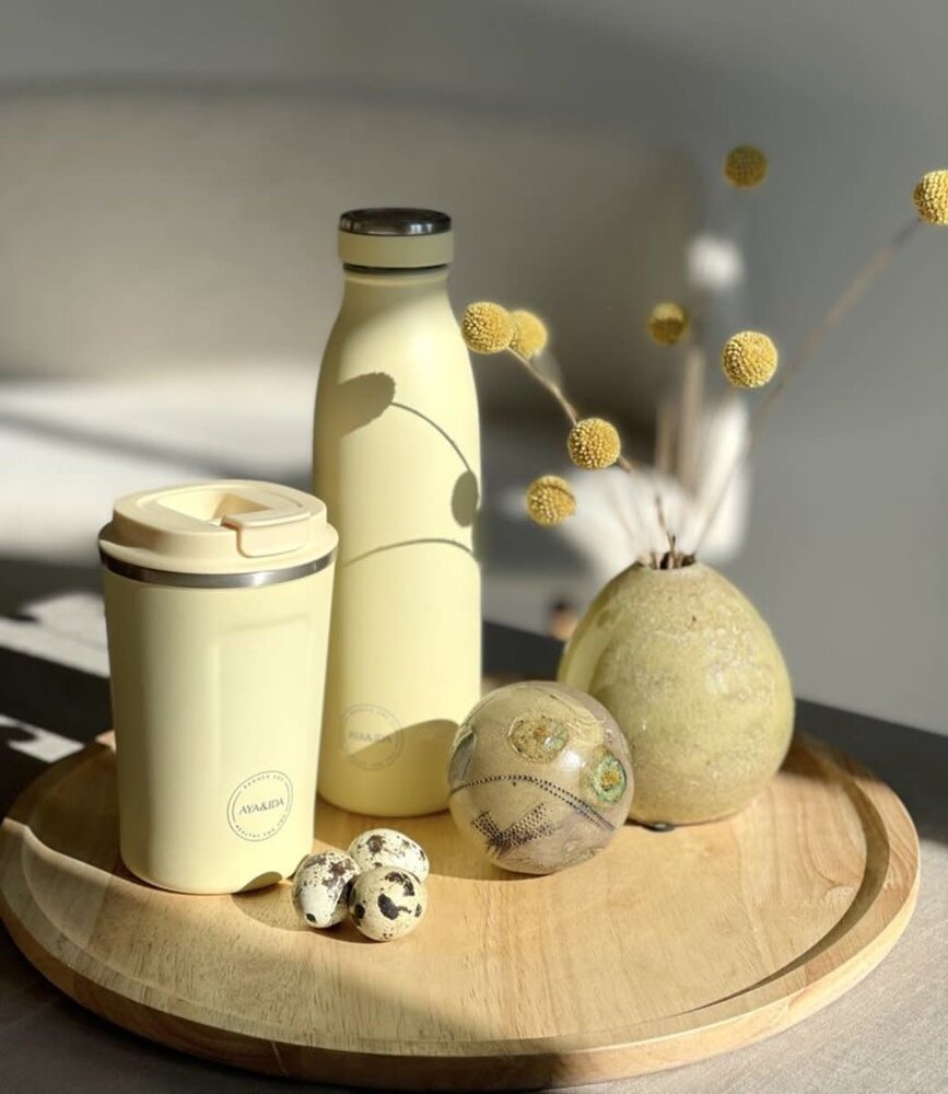 AYA & IDA AYA & IDA Cup2go 380 ml Butter Yellow AYA & IDA AYA & IDA Cup2go 380 ml Butter Yellow