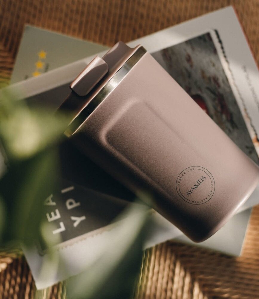 AYA & IDA AYA & IDA Cup2go 380 ml Lavendel AYA & IDA AYA & IDA Cup2go 380 ml Lavendel