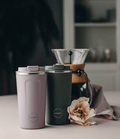 AYA & IDA AYA & IDA Cup2go 380 ml Lavendel AYA & IDA AYA & IDA Cup2go 380 ml Lavendel