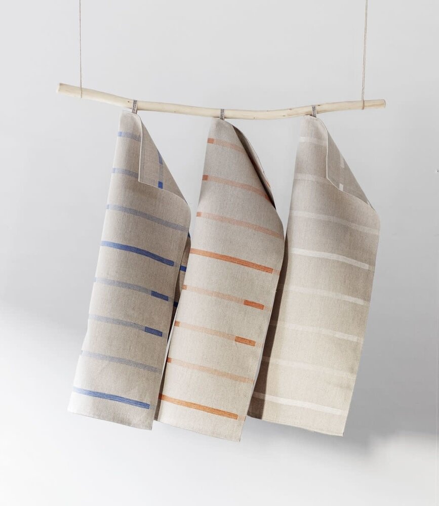 Lapuan Kankurit Lapuan Kankurit Linnea tea towel 100% linen 46x70 linen-white Lapuan Kankurit Lapuan Kankurit Linnea tea towel 100% linen 46x70 linen-white