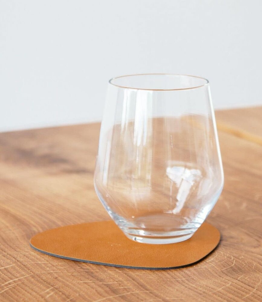 LIND DNA LIND DNA Glas Onderzetter Curve Nupo Gerecycled Leer Burned Curry LIND DNA LIND DNA Glas Onderzetter Curve Nupo Gerecycled Leer Burned Curry