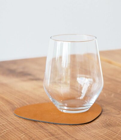 LIND DNA LIND DNA Glas Onderzetter Curve Nupo Gerecycled Leer Burned Curry LIND DNA LIND DNA Glas Onderzetter Curve Nupo Gerecycled Leer Burned Curry