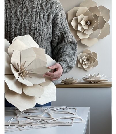 LOVI Lovi Decor Flower Natural - 4 sizes - Birchwood 3D DIY package LOVI Lovi Decor Flower Natural - 4 sizes - Birchwood 3D DIY package