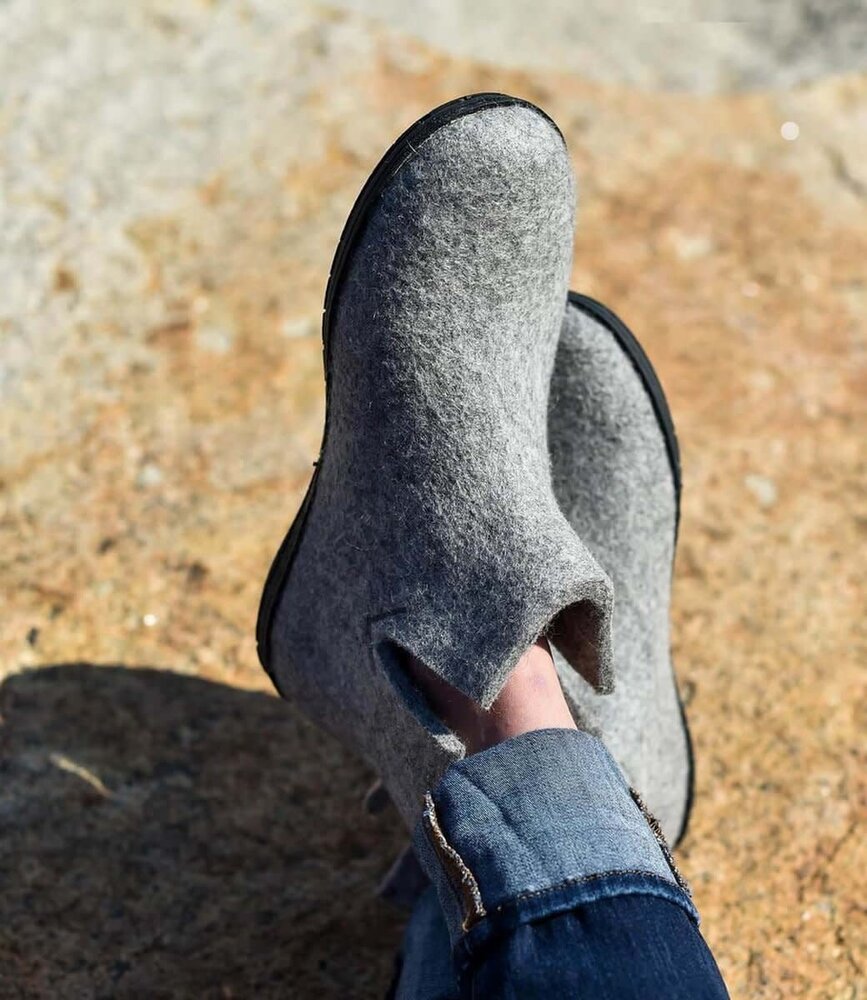 Glerups Glerups Boot Slipper with rubber black sole Light Grey - size 41 Glerups Glerups Boot Slipper with rubber black sole Light Grey - size 41