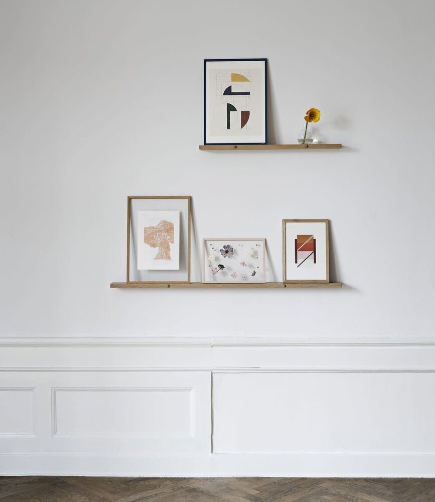 Moebe Moebe Gallery Shelf 70cm Oak Moebe Moebe Gallery Shelf 70cm Oak