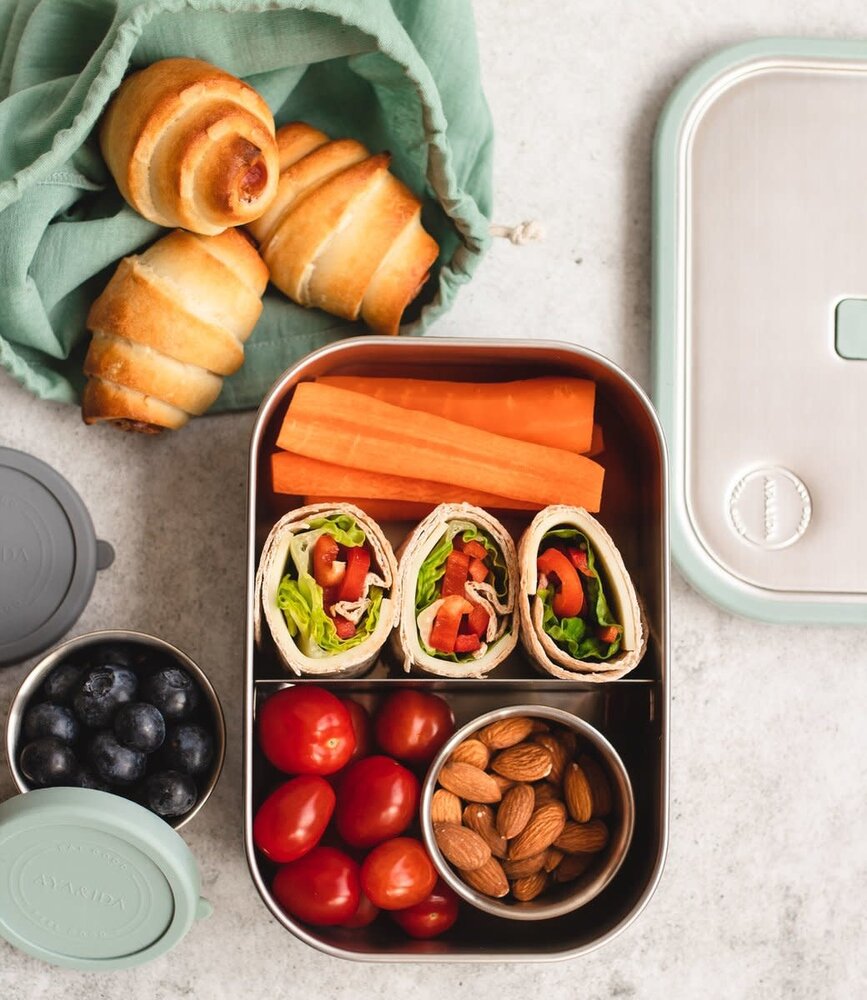 AYA & IDA AYA & IDA Lunch Box 1000 ml Mint Green incl. divider AYA & IDA AYA & IDA Lunch Box 1000 ml Mint Green incl. divider