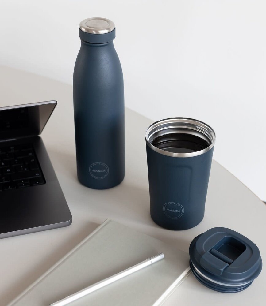 AYA & IDA AYA & IDA Cup2go 380 ml Navy Blue AYA & IDA AYA & IDA Cup2go 380 ml Navy Blue