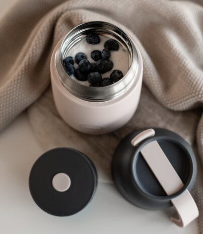 AYA & IDA AYA & IDA Food'ie 700 ml Matt black AYA & IDA AYA & IDA Food'ie 700 ml Matt black