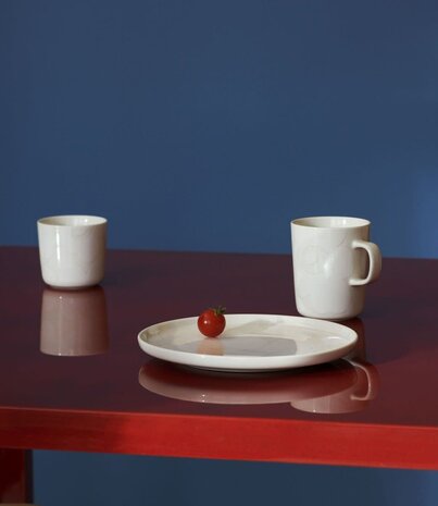 Marimekko Marimekko Unikko 2.5dl beker gebroken wit Marimekko Marimekko Unikko 2.5dl beker gebroken wit