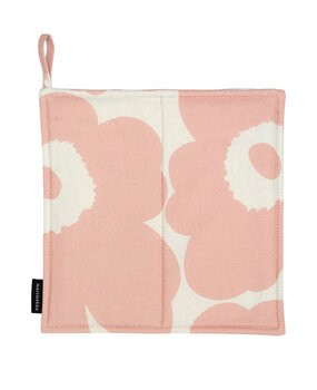 Marimekko Marimekko Pieni Unikko potholder peach Marimekko Marimekko Pieni Unikko potholder peach