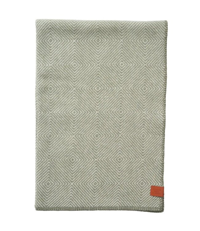 Klippan Klippan Gooseye wool plaid 90x130cm made of 25% recycled wool green