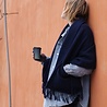 Lapuan Kankurit Lapuan Kankurit Uni woolen wrap scarf with pockets 60x170 Midnight Blue Lapuan Kankurit Lapuan Kankurit Uni woolen wrap scarf with pockets 60x170 Midnight Blue