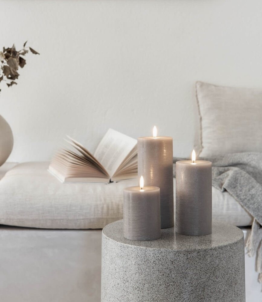 Uyuni Lighting Uyuni Lighting LED Wax pillar candle Ø7.8 x 20cm with melted center Sandstone Uyuni Lighting Uyuni Lighting LED Wax pillar candle Ø7.8 x 20cm with melted center Sandstone