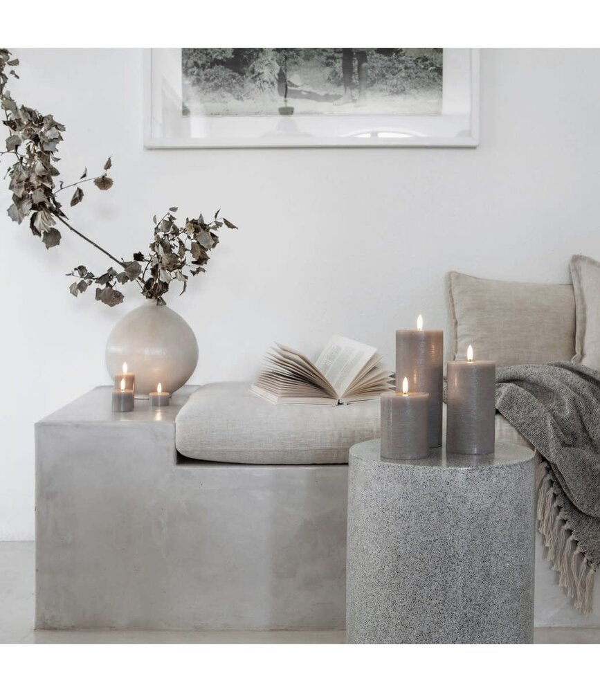 Uyuni Lighting Uyuni Lighting LED Wax pillar candle Ø7.8 x 20cm with melted center Sandstone Uyuni Lighting Uyuni Lighting LED Wax pillar candle Ø7.8 x 20cm with melted center Sandstone