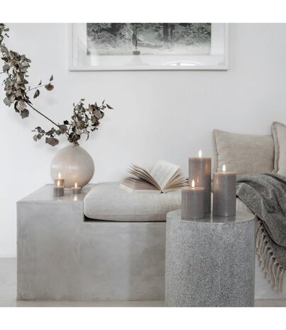 Uyuni Lighting Uyuni Lighting LED Wax pillar candle Ø7.8 x 20cm with melted center Sandstone Uyuni Lighting Uyuni Lighting LED Wax pillar candle Ø7.8 x 20cm with melted center Sandstone