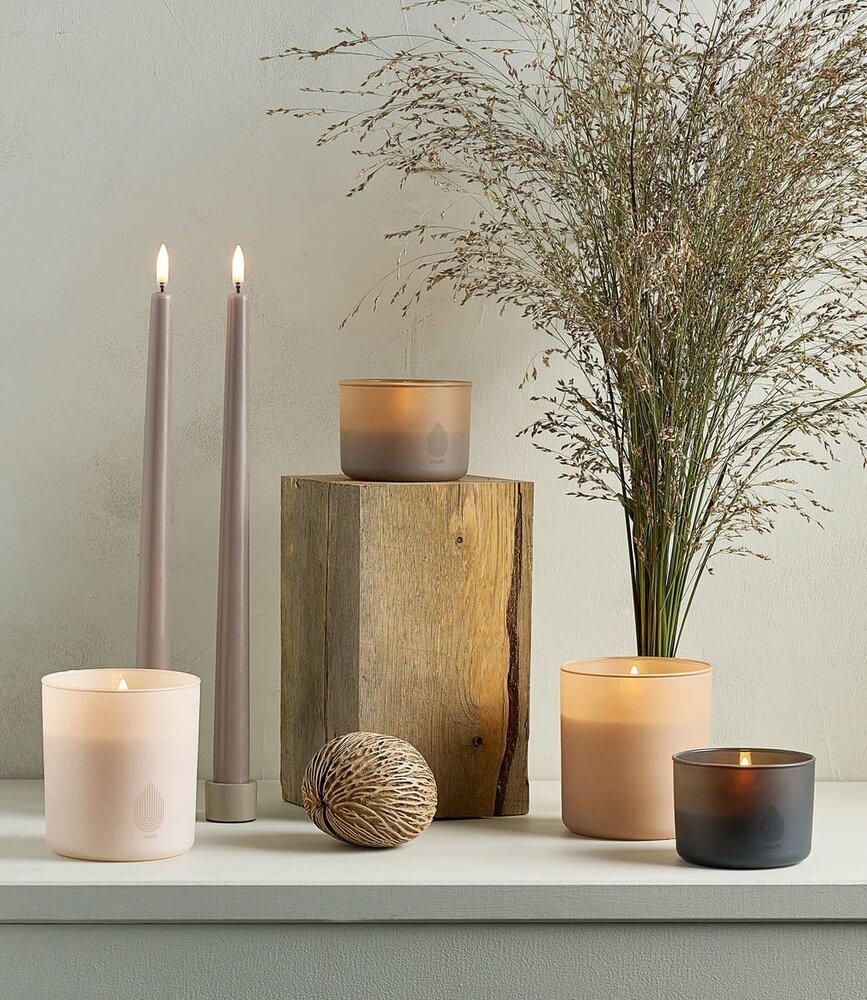 Uyuni Lighting Uyuni Lighting LED Wax candle in glass Ø9.2 x H10.2cm Beige Uyuni Lighting Uyuni Lighting LED Wax candle in glass Ø9.2 x H10.2cm Beige