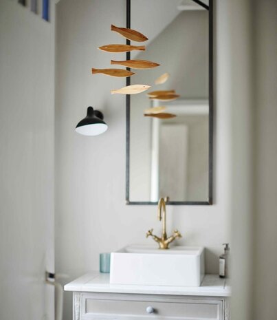 Flensted Mobiles Floating Fish 27x37cm mobile pine wood