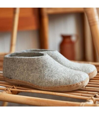 Glerups Glerups Shoe with leather sole (various sizes) Grey Slipper Glerups Glerups Shoe with leather sole (various sizes) Grey Slipper