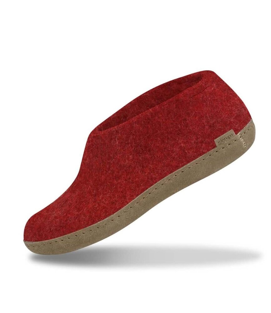 Glerups Glerups Shoe with leather sole (various sizes) Red Slipper Glerups Glerups Shoe with leather sole (various sizes) Red Slipper