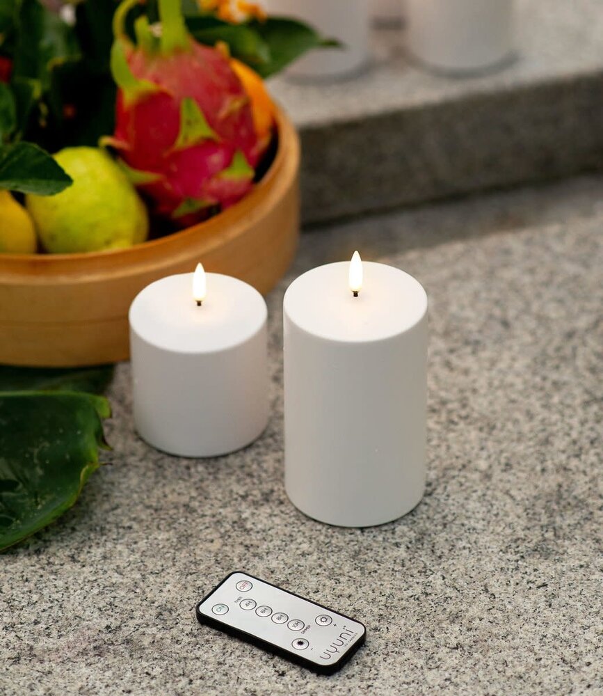 Uyuni Lighting Uyuni Lighting remote control silver 3.9 x 9 x 0.7cm incl. battery Uyuni Lighting Uyuni Lighting remote control silver 3.9 x 9 x 0.7cm incl. battery