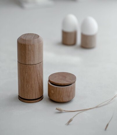 EKTA Living - by Wirth EKTA Living Crush Me Pepper mill Oiled oak - design by Wirth EKTA Living - by Wirth EKTA Living Crush Me Pepper mill Oiled oak - design by Wirth