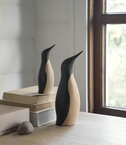 ARCHITECTMADE Architectmade Pinguïn Small H18.2 Beuken hout ARCHITECTMADE Architectmade Pinguïn Small H18.2 Beuken hout